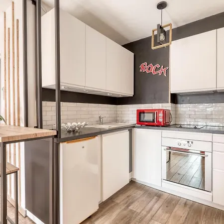 Neuf Bord De - Piscine - Tennis - Boulodrome Dans La Résidence Appartamento *