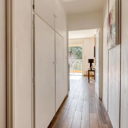 Neuf Bord De - Piscine - Tennis - Boulodrome Dans La Résidence